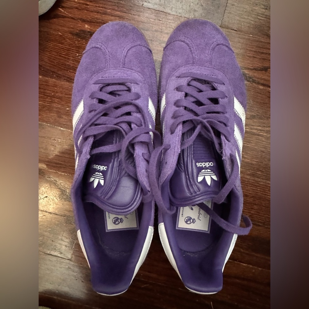 Adidas Purple and White Men's Sneakers
